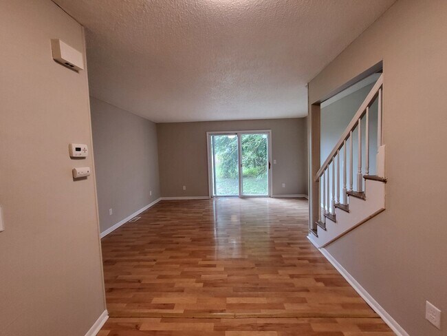 Foto del edificio - 1248 E 17th Ct
