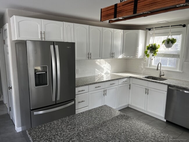 Building Photo - 61 Eugene St