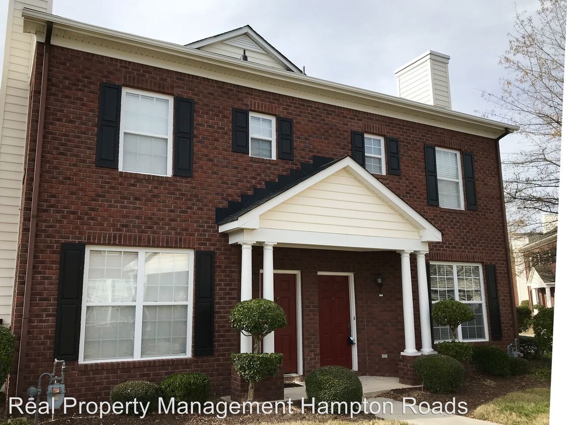 Foto principal - 2 br, 2.5 bath House - 5881 Ludington Drive