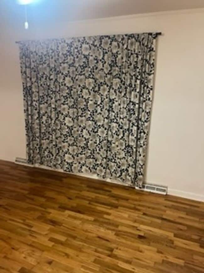 Building Photo - 1013 N West St