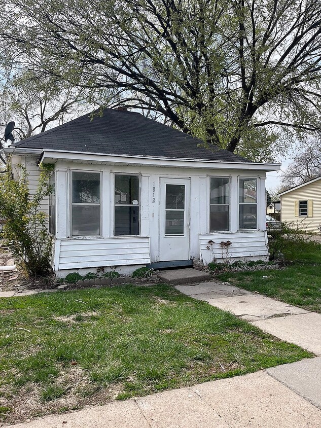 1812 S 8th St, Council Bluffs, Ia 51501 - House Rental In Council 