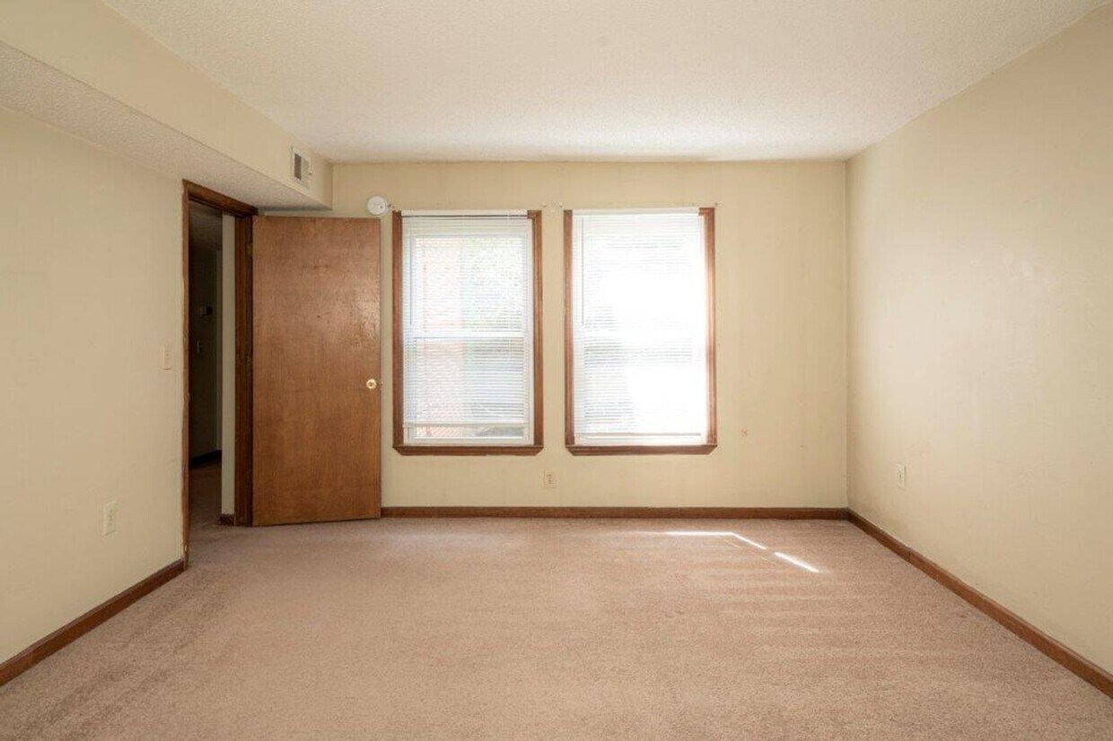 Foto principal - Deerfield Condominiums