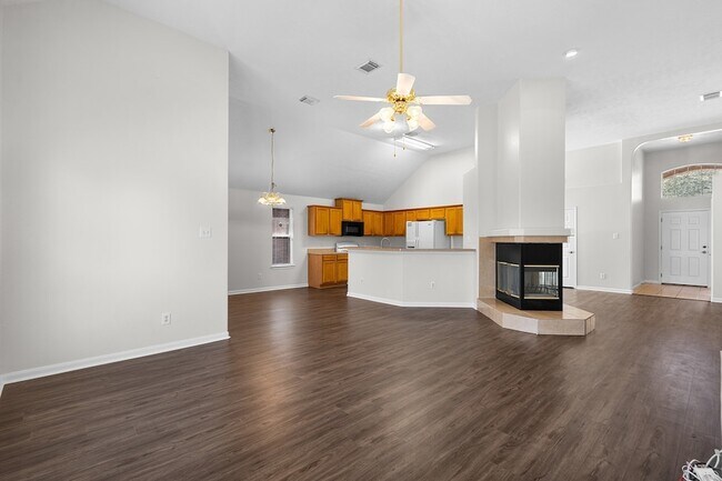 Foto del edificio - 6222 Founding Dr