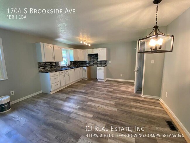 Building Photo - 1704 S Brookside Ave