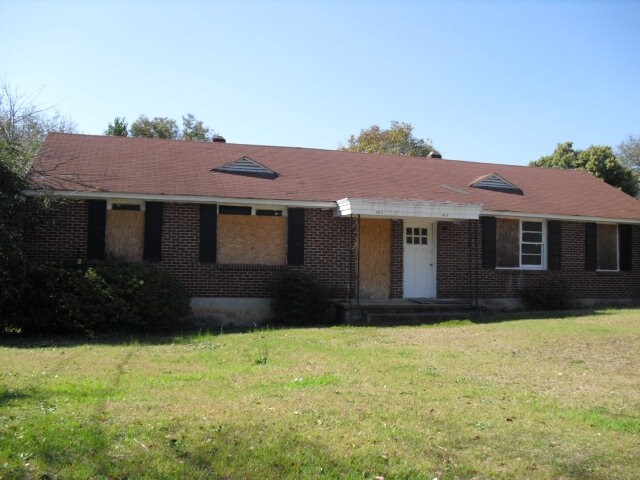 Primary Photo - 134 Highland Ave