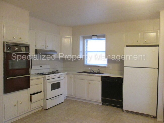 Building Photo - 1705 Fairmount Ave