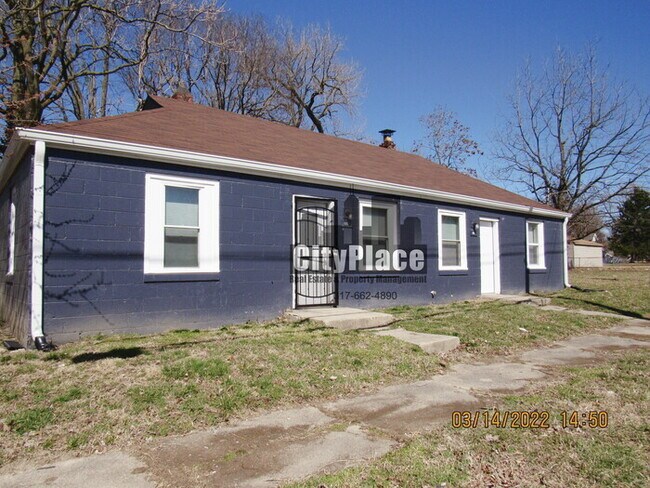 Foto del edificio - 3004 E 23rd St. Indpls, IN 46218
