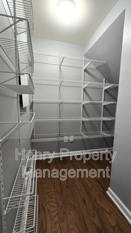 Building Photo - 113 Grande Sky Ct