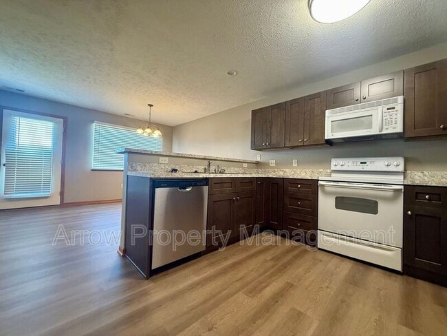 Foto del edificio - 5801 NW 14th St