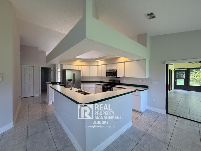 Building Photo - 9147 Duffer Ct