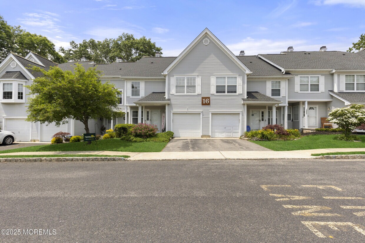 Foto principal - 1604 Aqueduct Ct