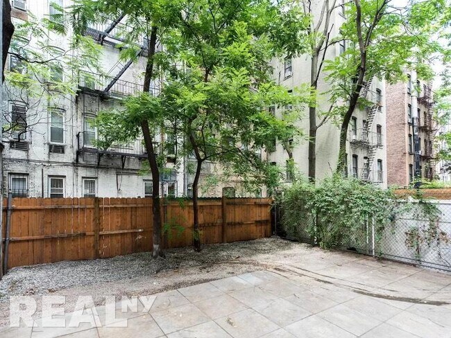 Building Photo - 309 East 92nd Street