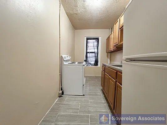 Foto del edificio - 3 bedroom in New York NY 10474