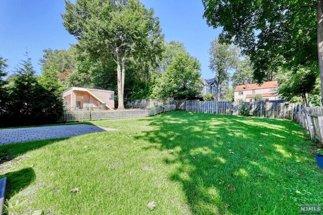 Building Photo - 119 Columbus Dr