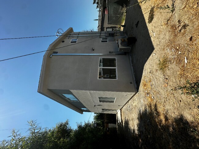 Building Photo - 6478 Mary Ellen Ave