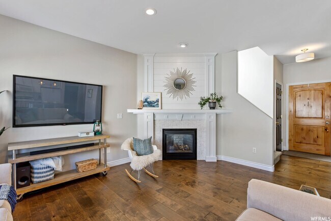 Foto del edificio - 1058 Aberdeen Cir