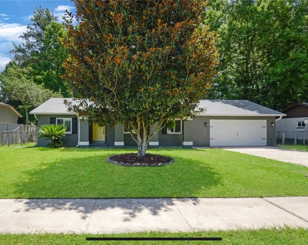 Primary Photo - 105 Lido Rd