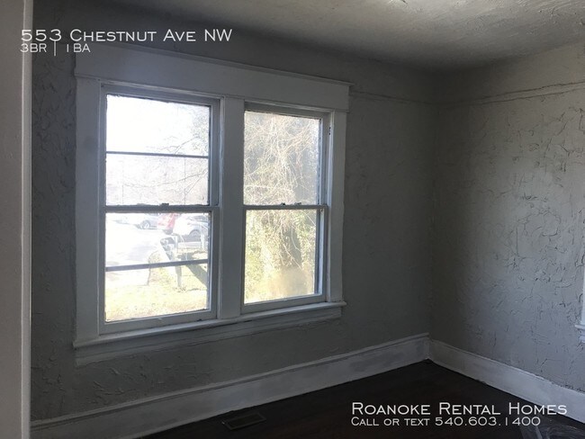 Building Photo - 553 Chestnut Ave, NW