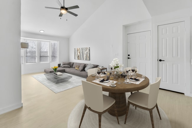 Building Photo - Residences at Bear Creek