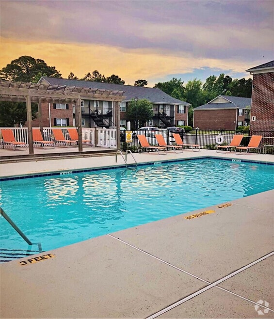 Building Photo - North Chase Apartments