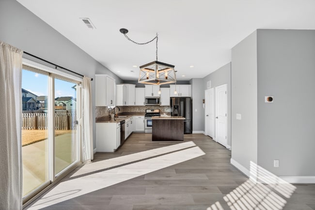 Foto del edificio - 3325 Lacewing Dr