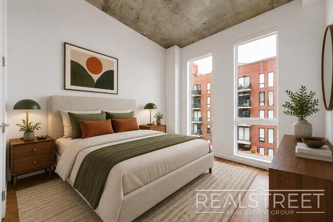 Foto del edificio - LUXURY 1 BED IN AMENITY PACKED BUILDING IN BUSHWICK