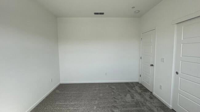 Foto del edificio - 8851 Boes Way