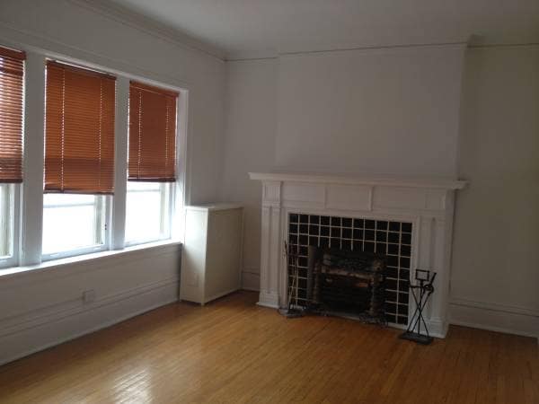 Building Photo - 212 N Oak Park Ave