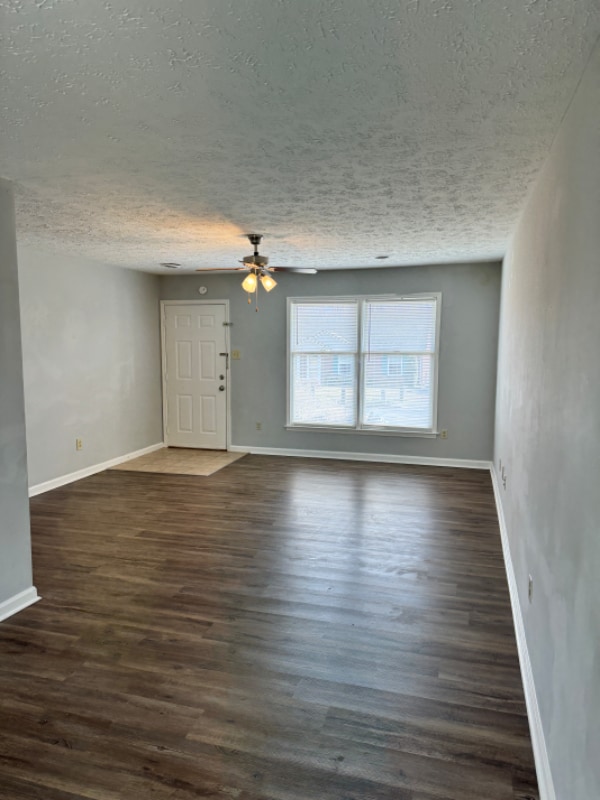 Foto del edificio - 481 Fox Harbour Dr