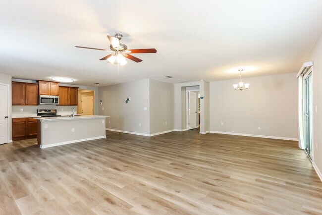 Foto del edificio - 3703 Summit Oaks Dr