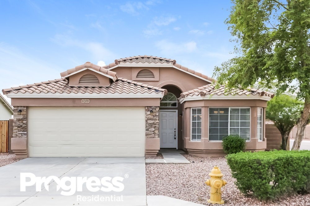 8209 W Pima St, Phoenix, AZ 85043 House for Rent in Phoenix, AZ