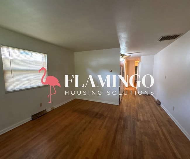 Building Photo - 4315 Sheller Ave