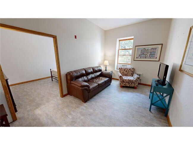 Foto del edificio - 542 Benson Ave SW