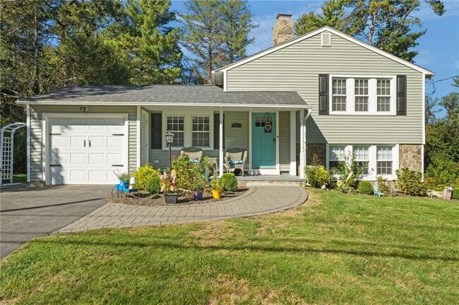 Foto del edificio - 181 Highland Ave