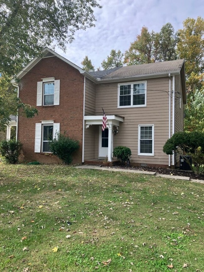 Building Photo - 4738 Cascade Dr