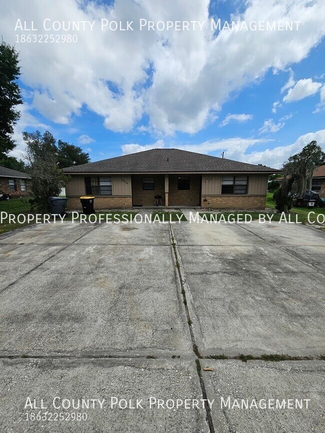 Foto del edificio - Great South Side Location 2 Bedroom 1 Bath...