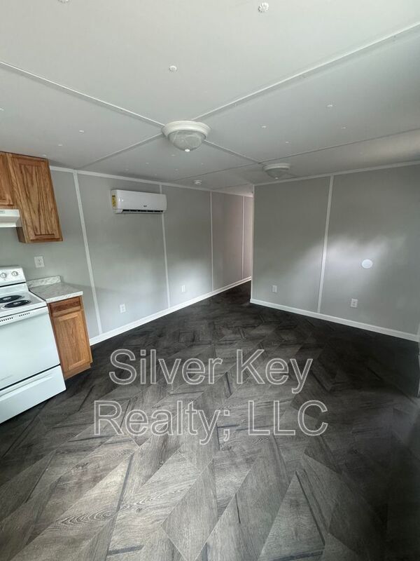 Foto del edificio - 1004 S Jackson St