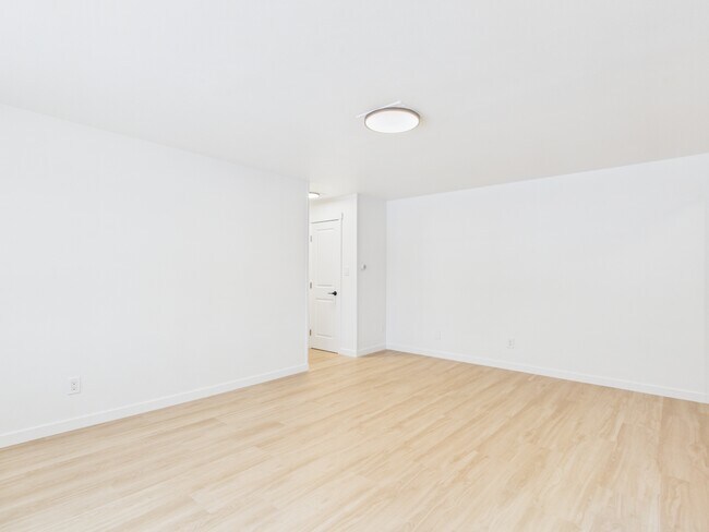 Foto del edificio - 901 Gilmore St