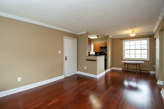 Foto del edificio - 1732 W Abingdon Dr