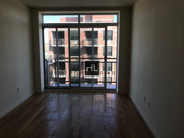 Foto del edificio - 90-34-90171 171st St