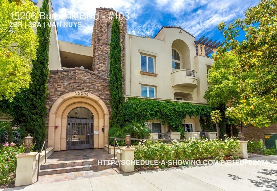 Foto principal - 15206 Burbank Blvd