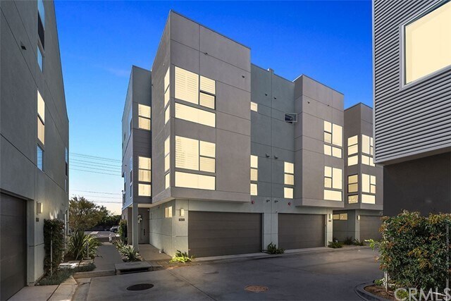 Foto principal - 145 Mercer Way