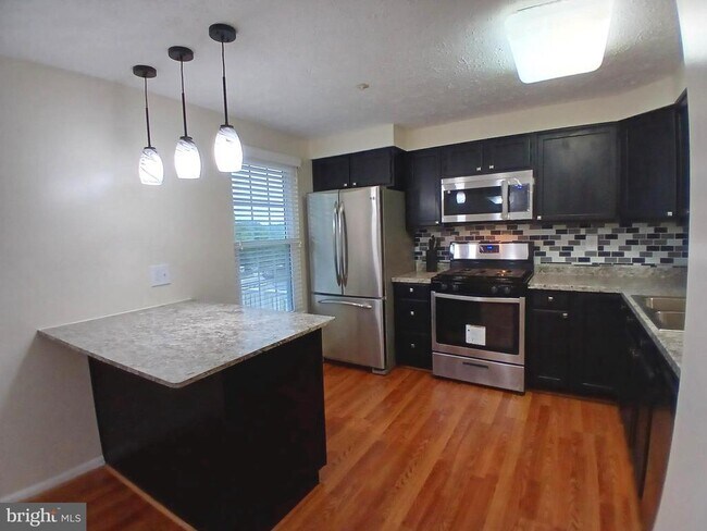 Foto del edificio - 8912 Oxley Forest Ct