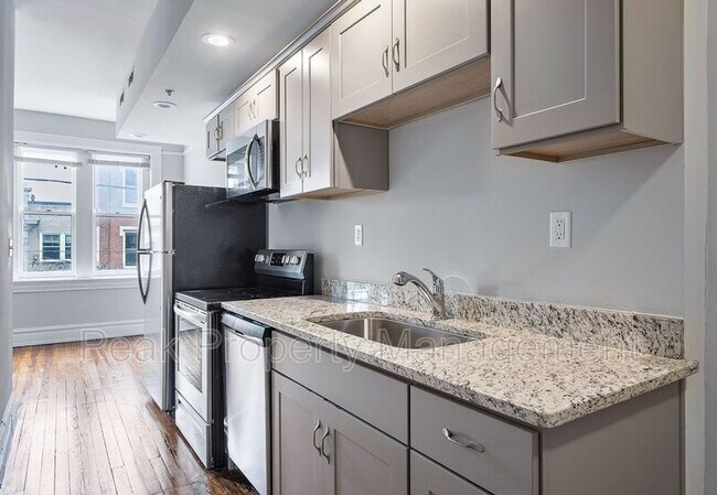 Photo - 1126 Hull St House