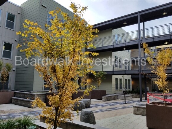 Building Photo - 400 Mariners Island Blvd