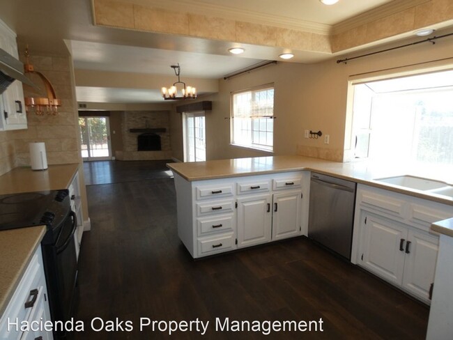 Building Photo - 4 br, 3 bath House - 4667 Sweetbriar Court