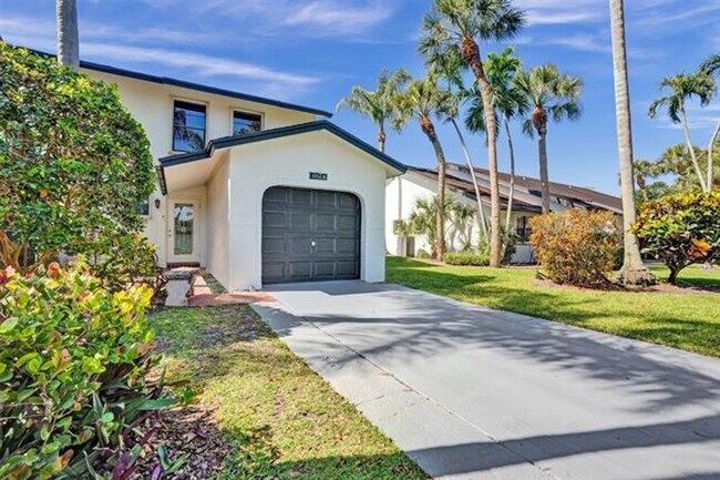 Building Photo - 8904 SW 22nd St