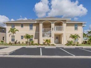 Building Photo - 5800 Sabal Trace Dr