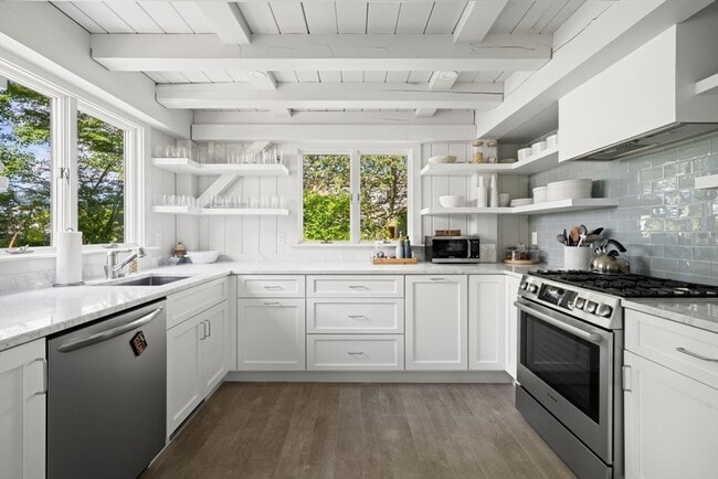 Foto del edificio - 1 Doc Ryder Dr