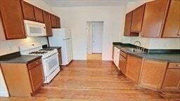 Building Photo - 72 Grampian Way
